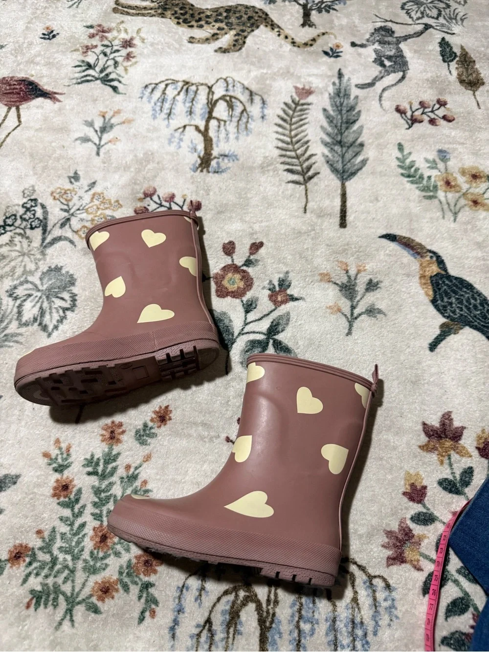 Zara Girls' Pink Heart Rain Boots 24